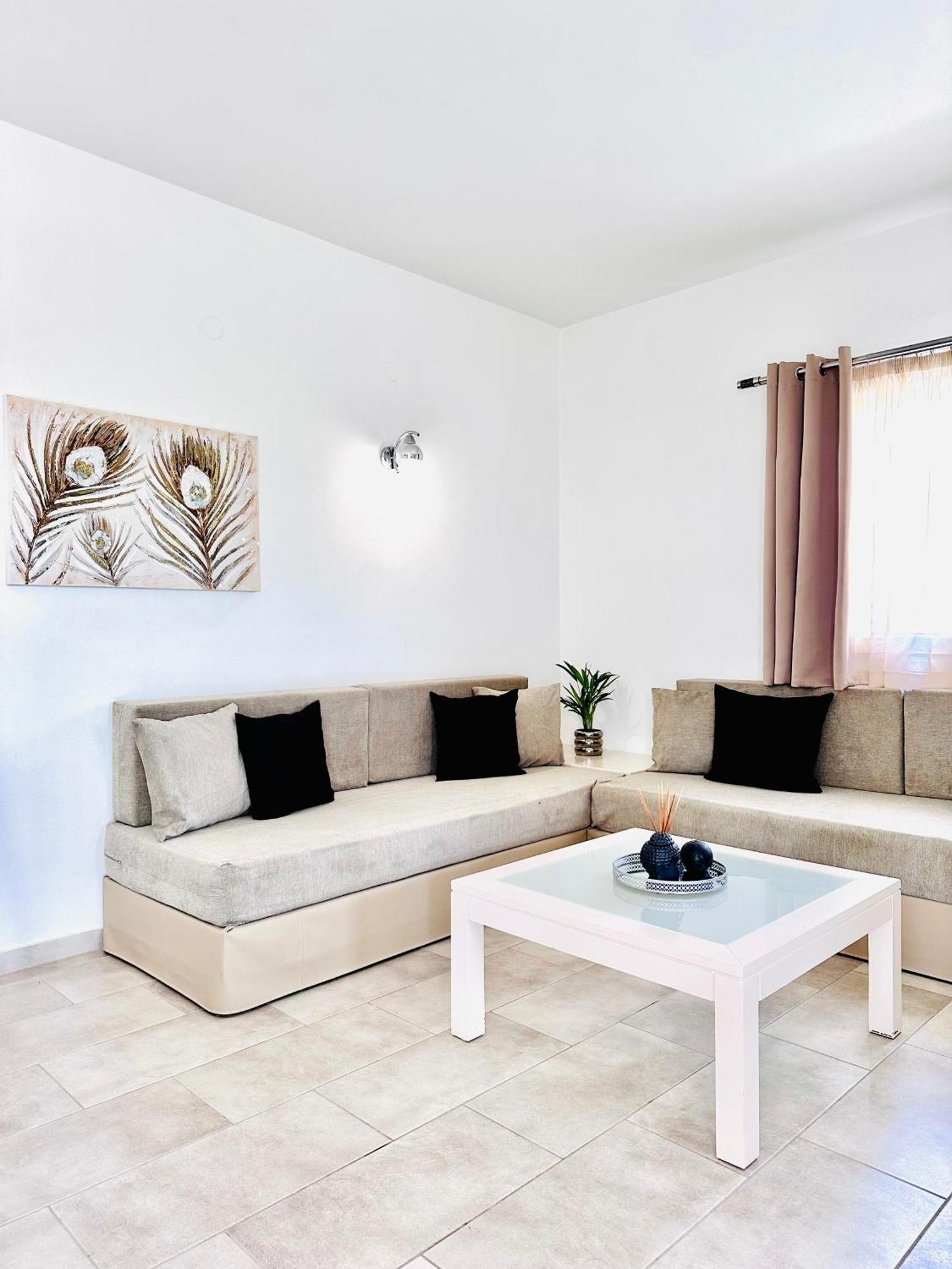 Xrysanthis Home Emborió Kültér fotó