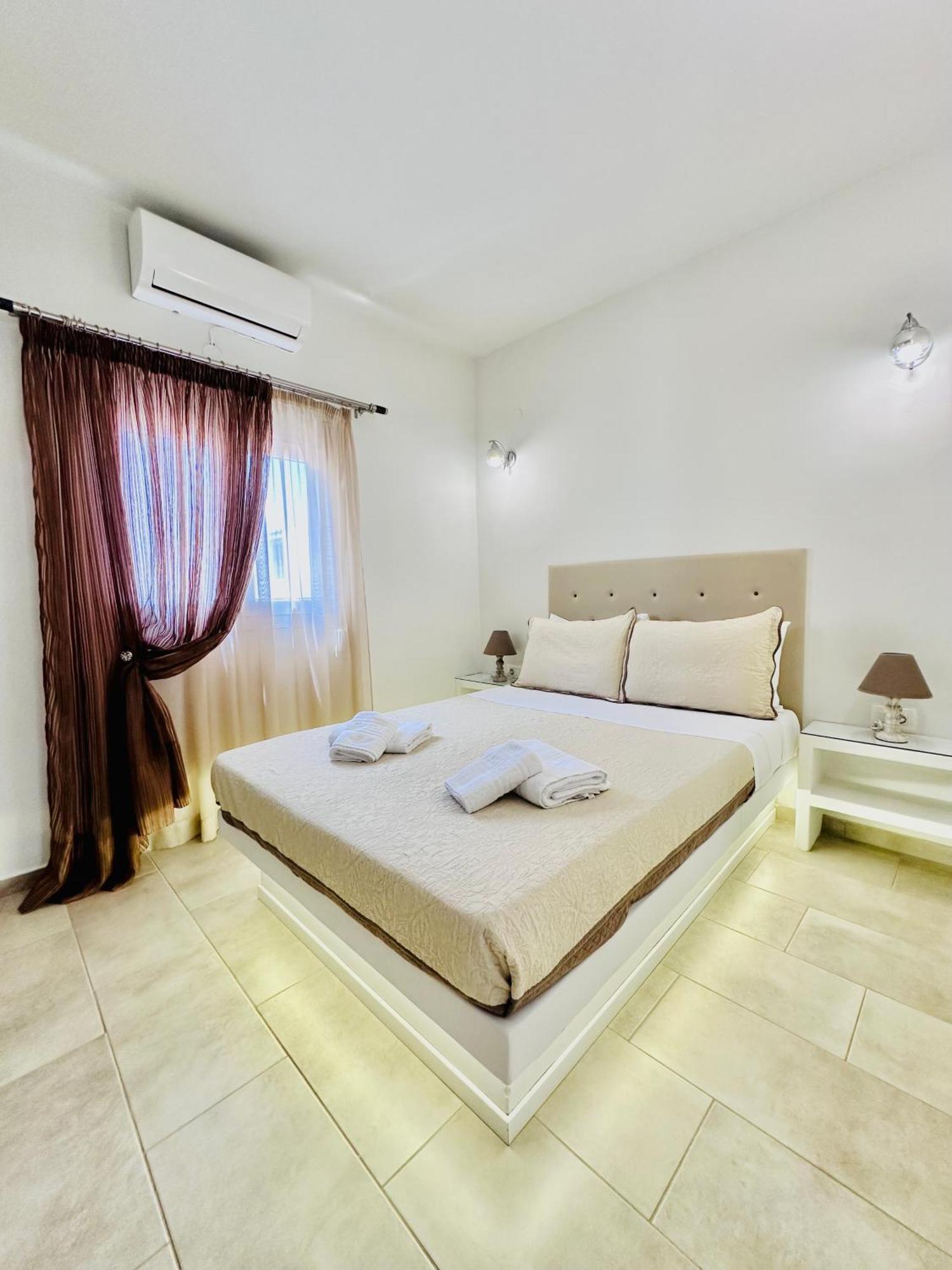 Xrysanthis Home Emborió Szoba fotó