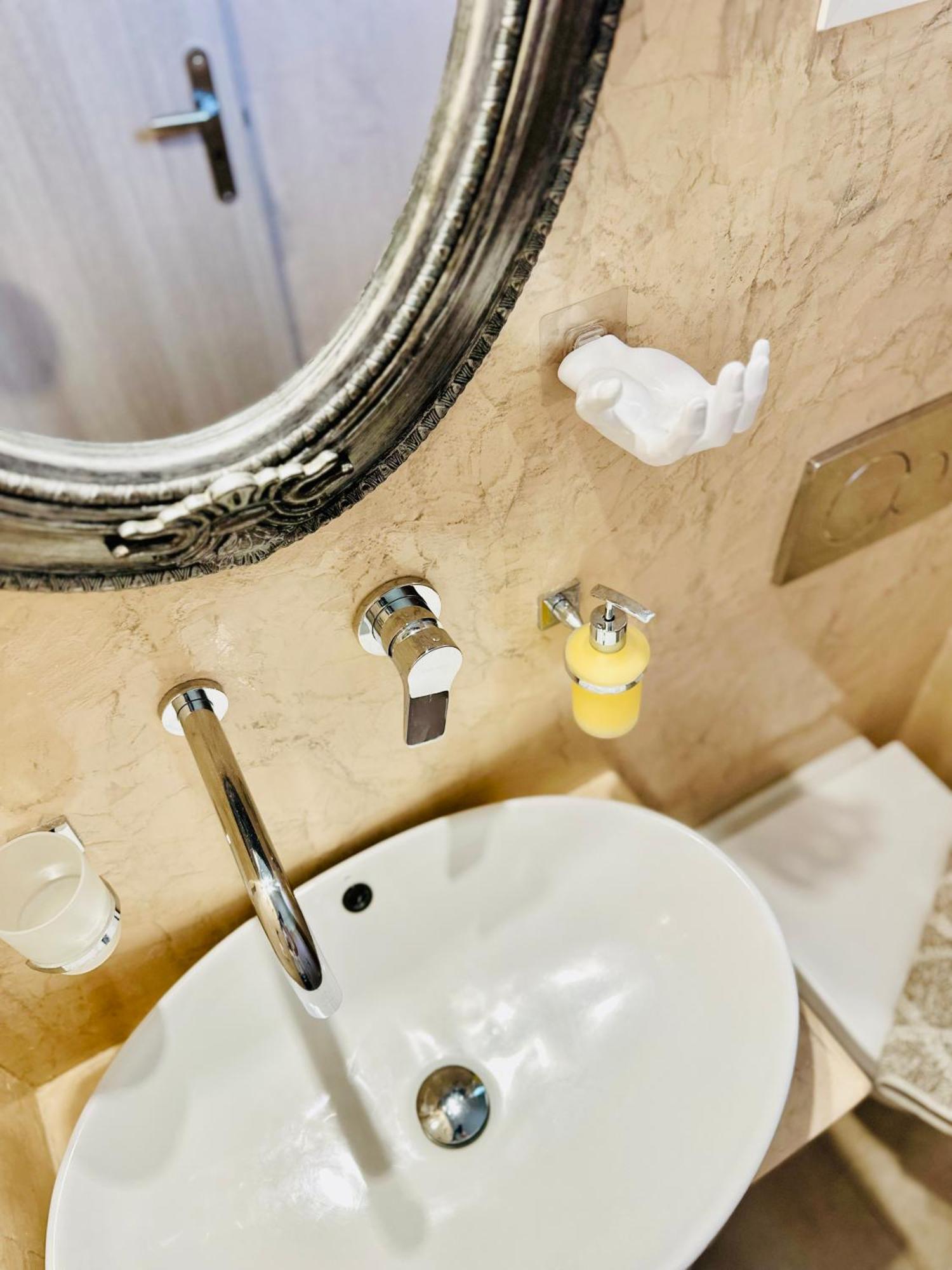 Xrysanthis Home Emborió Kültér fotó