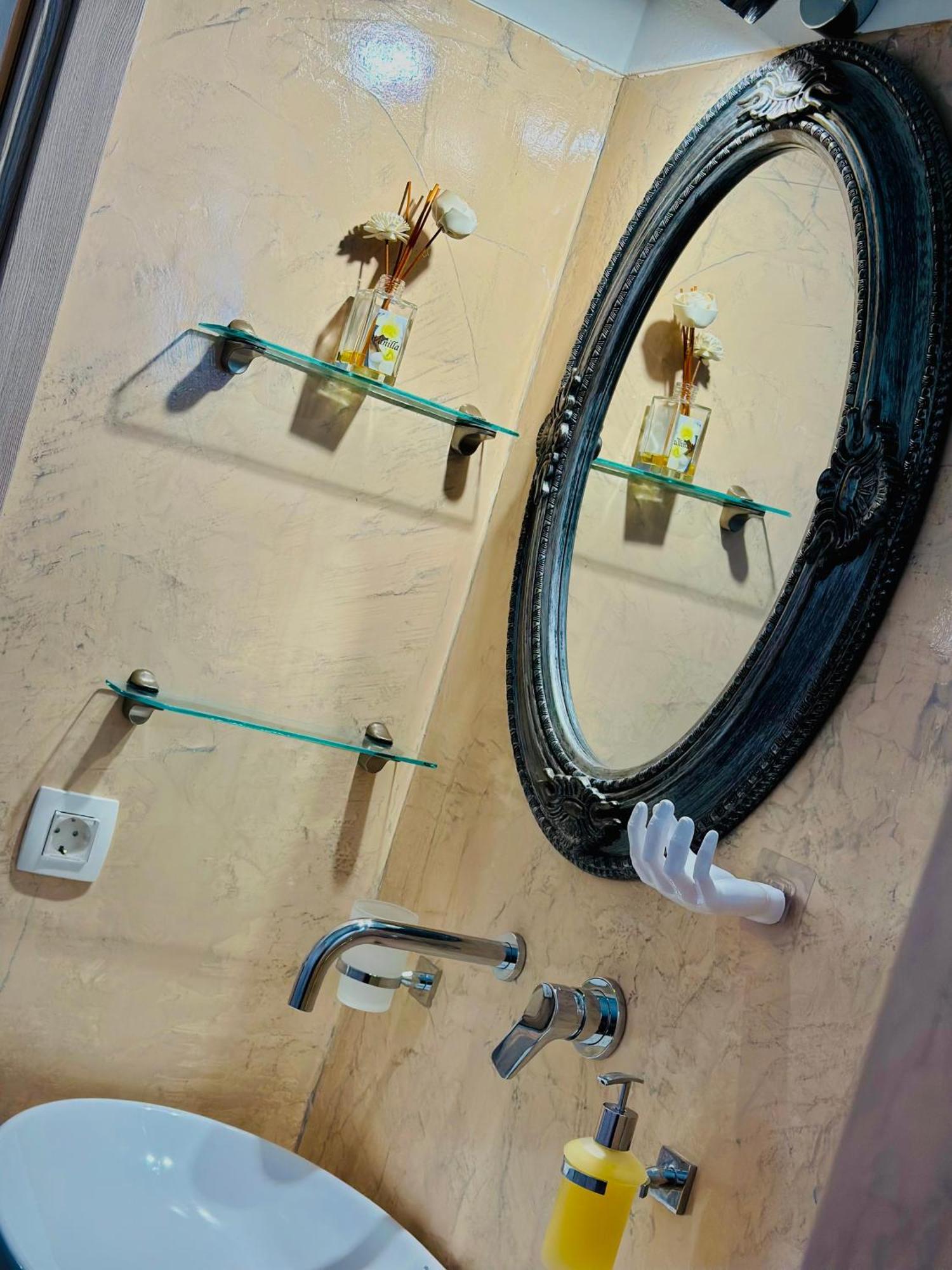 Xrysanthis Home Emborió Kültér fotó